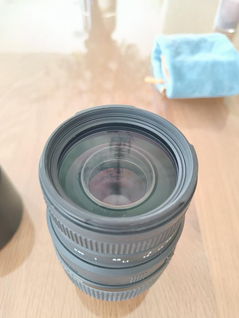 Lens voor Nikon spiegelreflex camera 70-300mm merk SIGMA, Ophalen, Zo goed als nieuw, Zoom