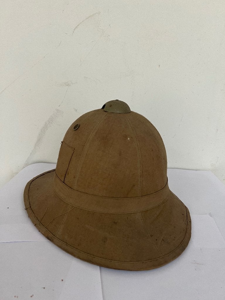 Koloniale helm, Verzamelen, Ophalen