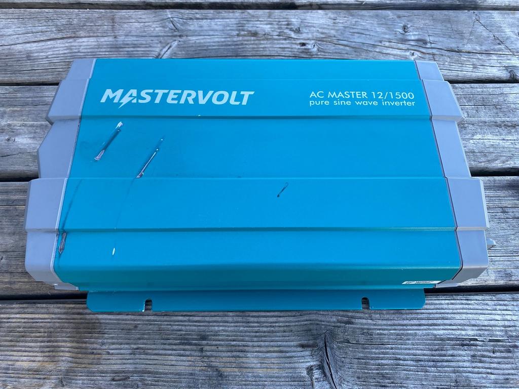 Mastervolt AC Master 12/1500 IEC (230 V) Omvormer Camper Bus, -, -, Ophalen of Verzenden, Zo goed als nieuw