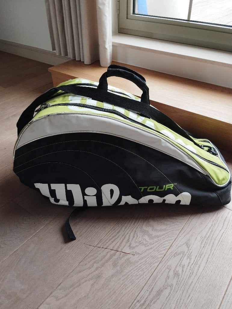 Mooie tennis sporttas.   (WILSON), Ophalen of Verzenden, Zo goed als nieuw, Tas, Wilson