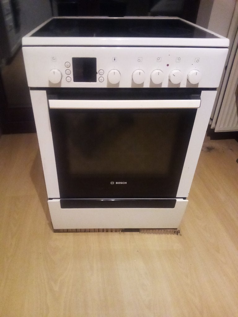 Cuisinière Bosch vitrocéramique, 4 zones de cuisson, Enlèvement, Utilisé, À Poser