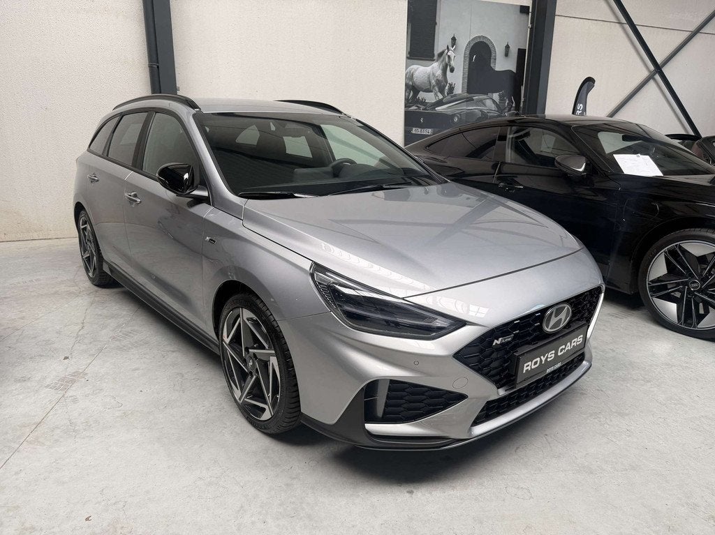 Hyundai i30 i30 N-Line Sensation NIEUW/FABRIEKSGARANTIE/CAME, Argent ou Gris, Achat, Entreprise, 5 portes