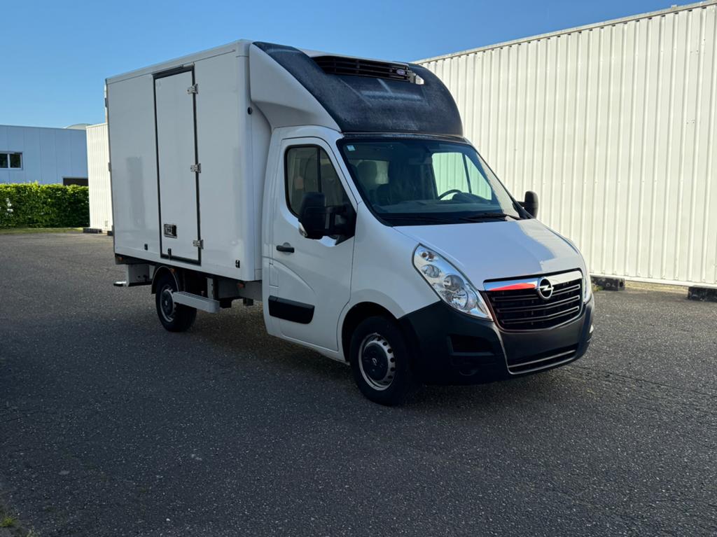Opel Movano 2.3Diesel 150 pk 2017 Koelwagen / Carrier, Auto's, Bestelwagens en Lichte vracht, Bluetooth, Euro 6, 2300 cc, Particulier