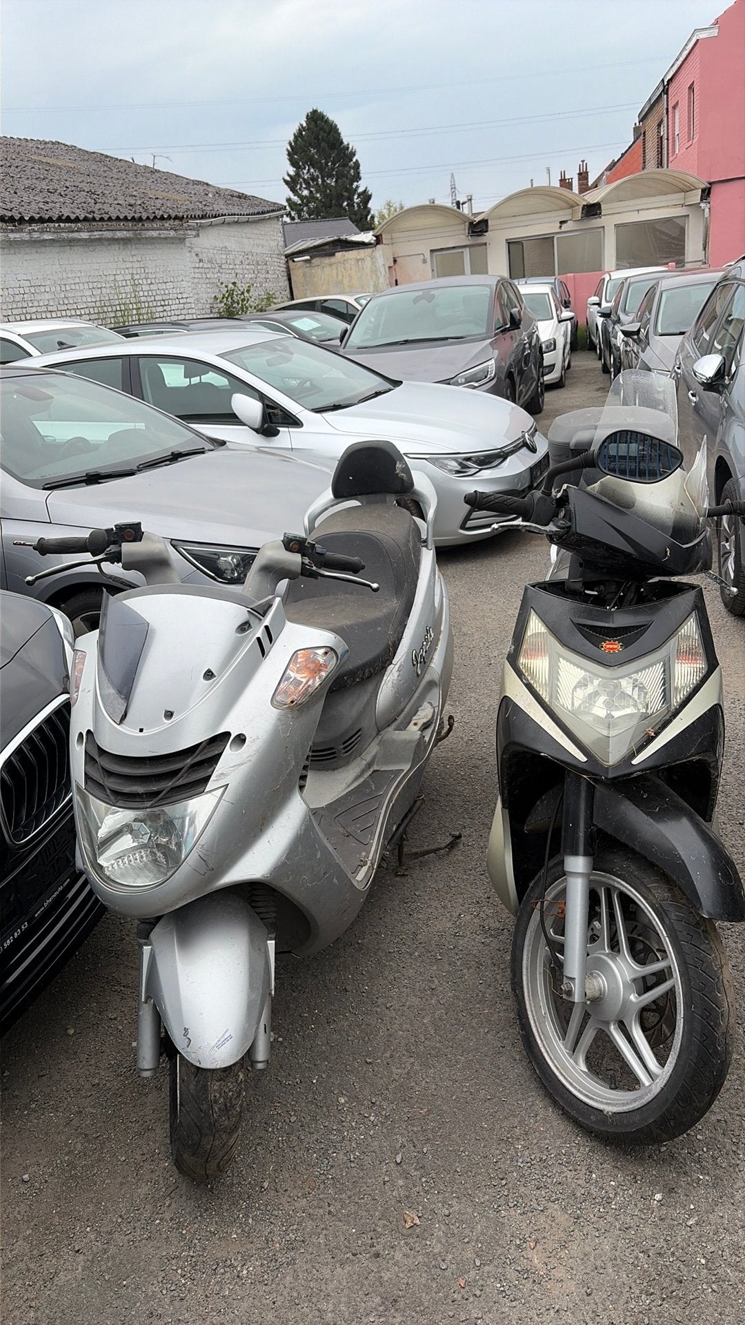 2 SCOOTERS À VENDRE – POUR PIÈCES OU RÉNOVATION, Enlèvement ou Envoi, Comme neuf