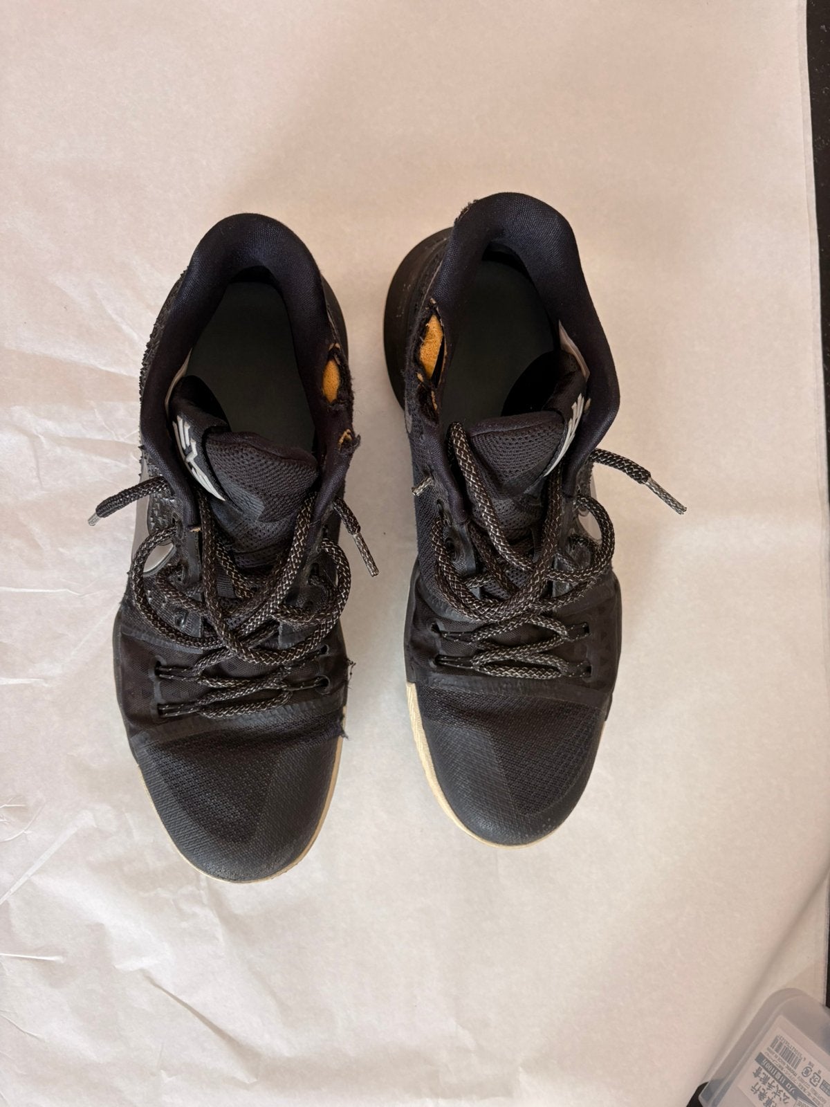 Nike Kyrie 3, Ophalen of Verzenden, Gebruikt, Schoenen