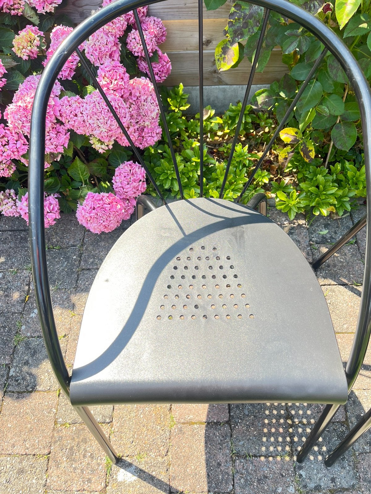 4 zwarte stoelen, Ophalen, Zo goed als nieuw