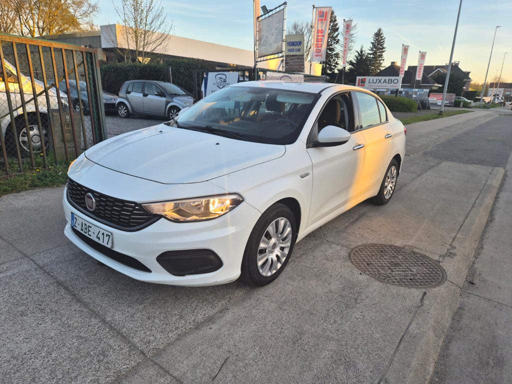 Fiat Tipo 1.4 Benzine Euronorm-6b, Auto's, Bluetooth, Euro 6, Wit, Bedrijf
