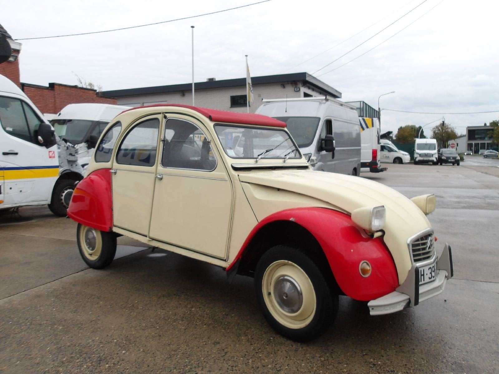 CITROEN 2CV  BENZINE 01/77, Autos, Achat, 2CV, Entreprise, Boîte manuelle