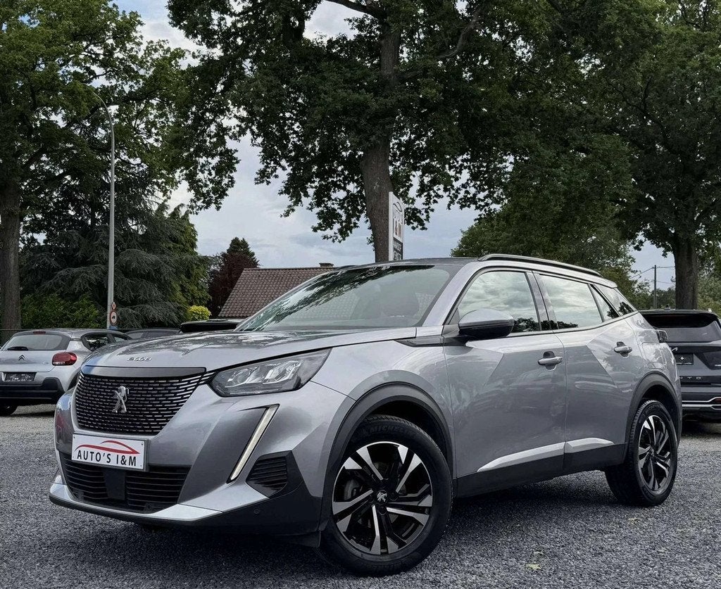 Peugeot 2008 1.2i Benzine Automaat Allure Camera Carplay Gar, Auto's, Automaat, 1199 cc, Parkeersensor, 5 zetels