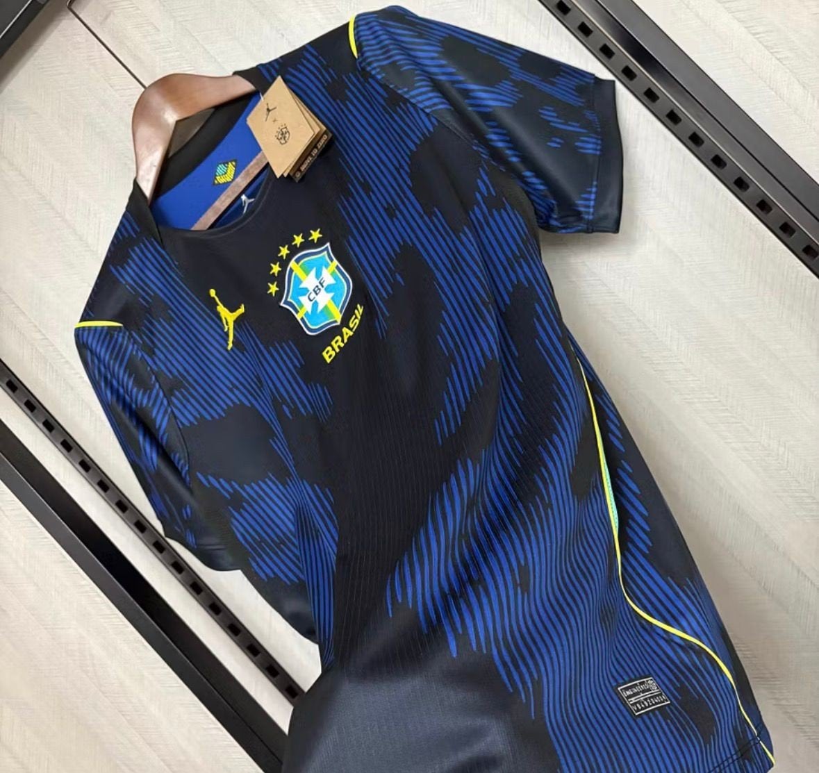 Brazil home kit 2026, Enlèvement ou Envoi