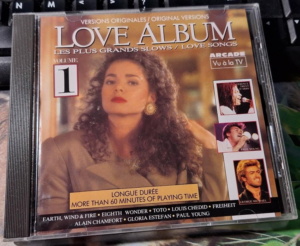 De originele verzamel-CD Love Album Volume 1 van Arcade., Enlèvement ou Envoi, Comme neuf, Pop