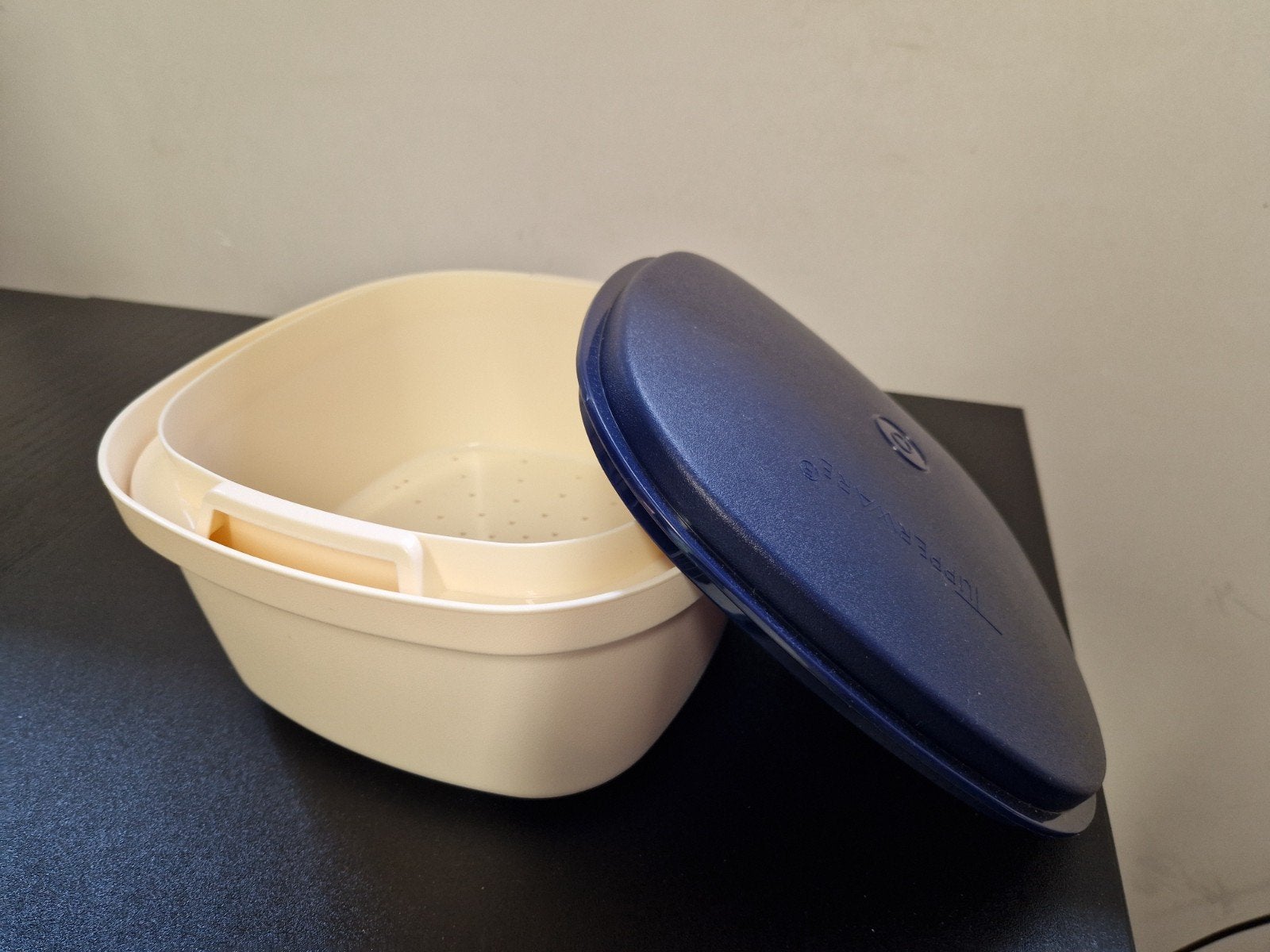 Tupperware serveerwonder, Ophalen of Verzenden
