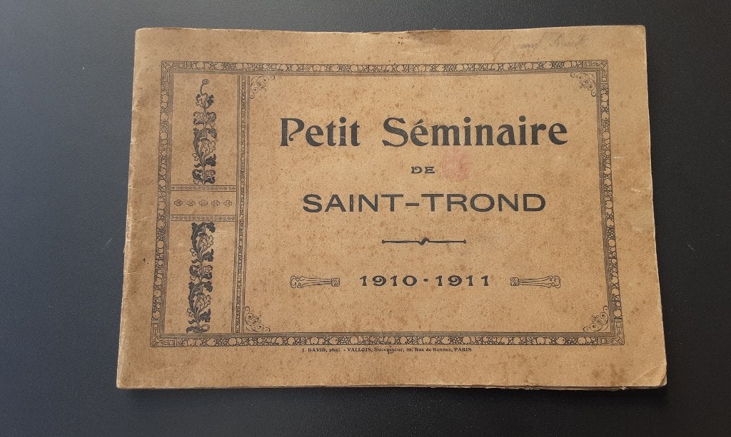 Petit séminaire de Saint-Trond, 1910, très bon, livre d'info, Enlèvement ou Envoi, Utilisé, Belgique