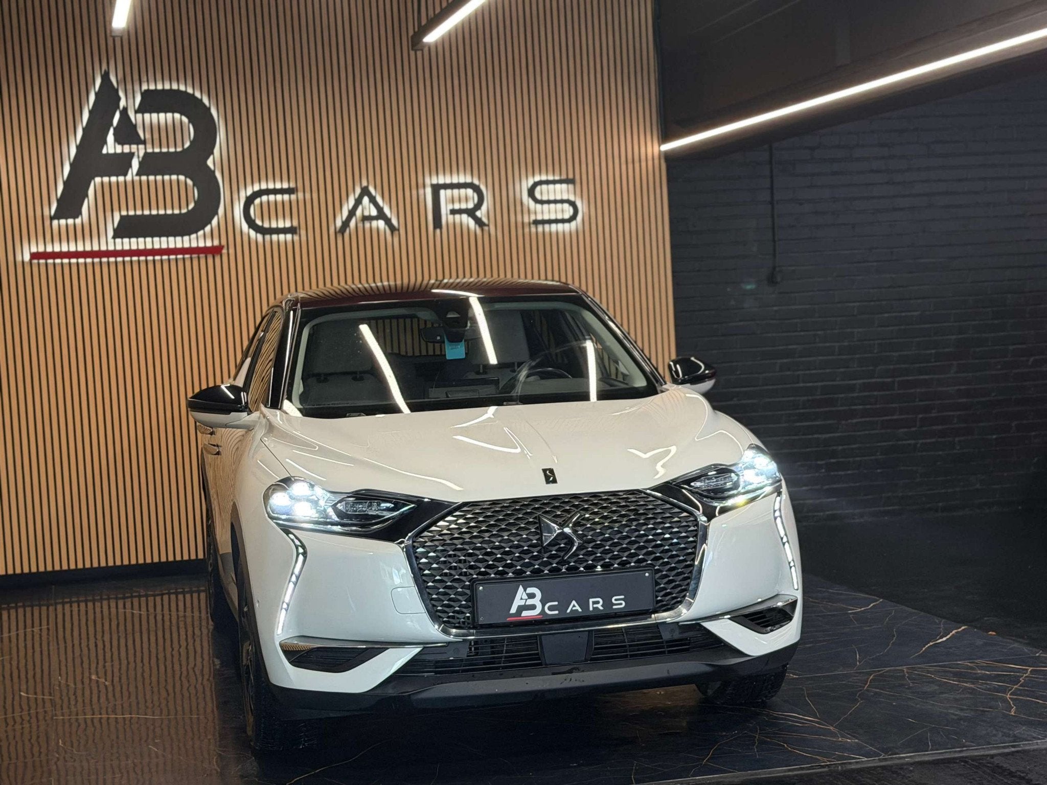 DS Automobiles DS 3 Crossback 1.2 Performance Line * GARANTI, Autos, DS, Cuir, 75 kW, Achat, Euro 6