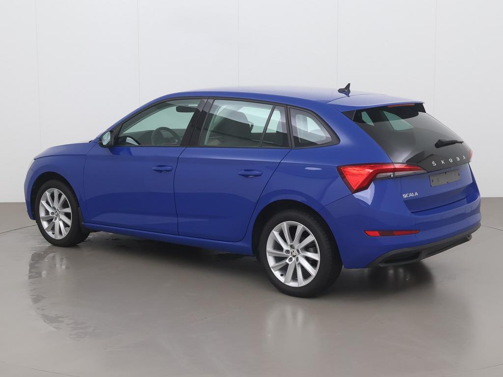 Skoda Scala TSI style 115, Auto's, Skoda, Scala, Airconditioning, Blauw, Bedrijf