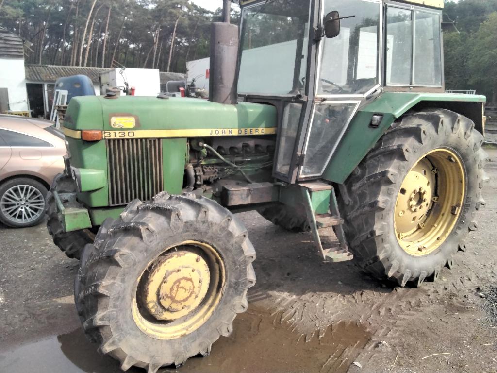 Tractor john deere 3130, Enlèvement, Utilisé, 80 à 120 ch, John Deere