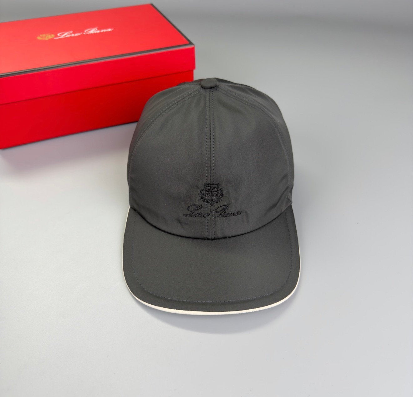 Loro Piana cap - Volledig nieuw, Kleding | Heren, Hoeden en Petten, Ophalen of Verzenden, Zo goed als nieuw, Pet