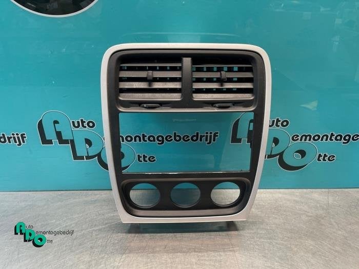 Grille aération tableau de bord d'un Dodge Caliber, -, 3 mois de garantie, Utilisé, Dodge