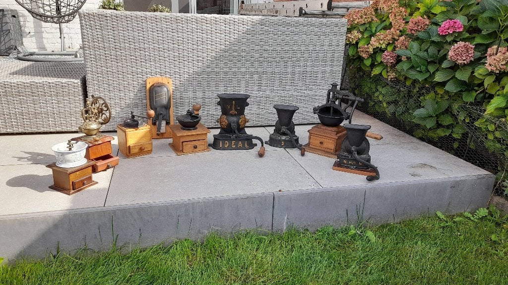Moulins, Antiek en Kunst, Ophalen