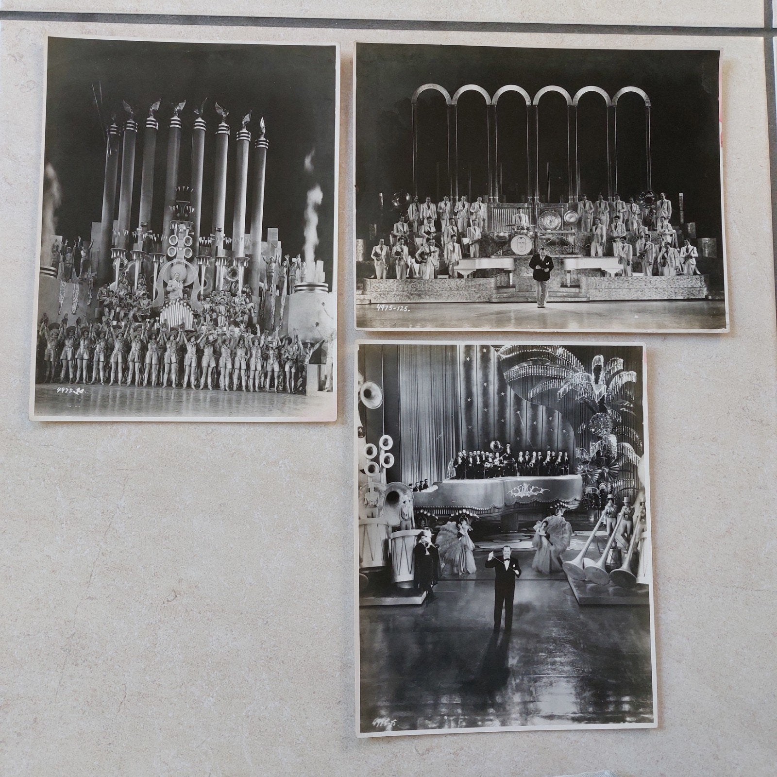3 oude persfoto's :The king of jazz revue (1930), Ophalen of Verzenden, Foto