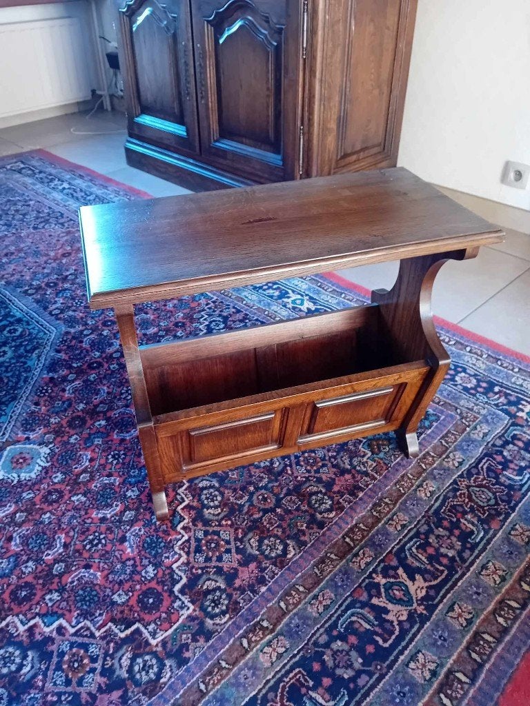 eiken krantenbak, Maison & Meubles, Corbeille à journaux, Comme neuf, Enlèvement, Classique