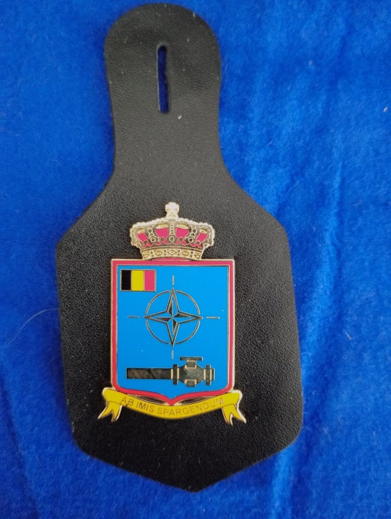 Breloque " B.P.O. "., Collections, Objets militaires | Général, Enlèvement ou Envoi, Armée de terre, Emblème ou Badge