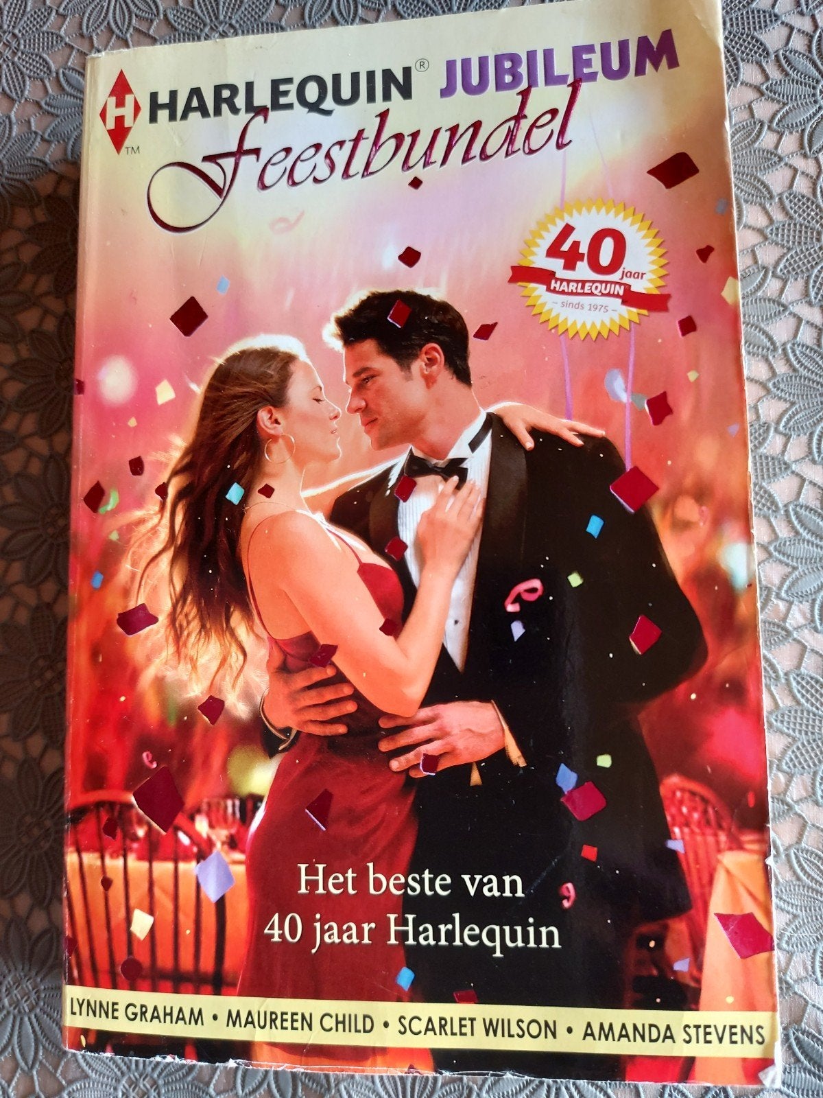 12 leesboeken edities Harlequin en 1 Candlelight, Enlèvement ou Envoi