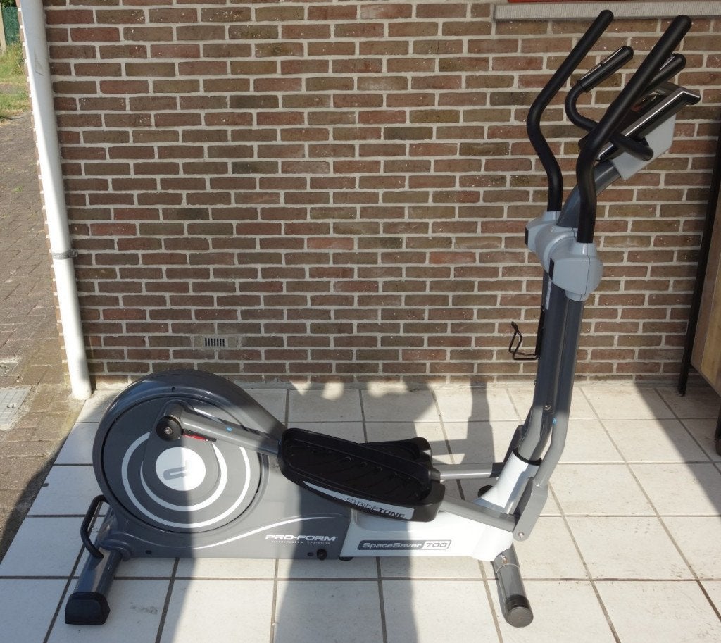Crosstrainer te koop Pro Form Spacesaver 700, Sports & Fitness, Appareils de fitness, Comme neuf, Vélo elliptique, Jambes, Autres matériaux