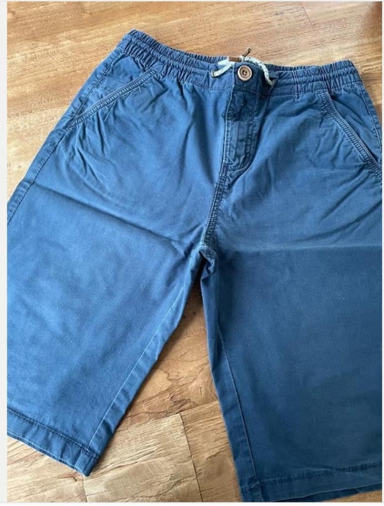 Short Zara taille 11/12 ans, Pantalon, Garçon, Enlèvement ou Envoi, Comme neuf