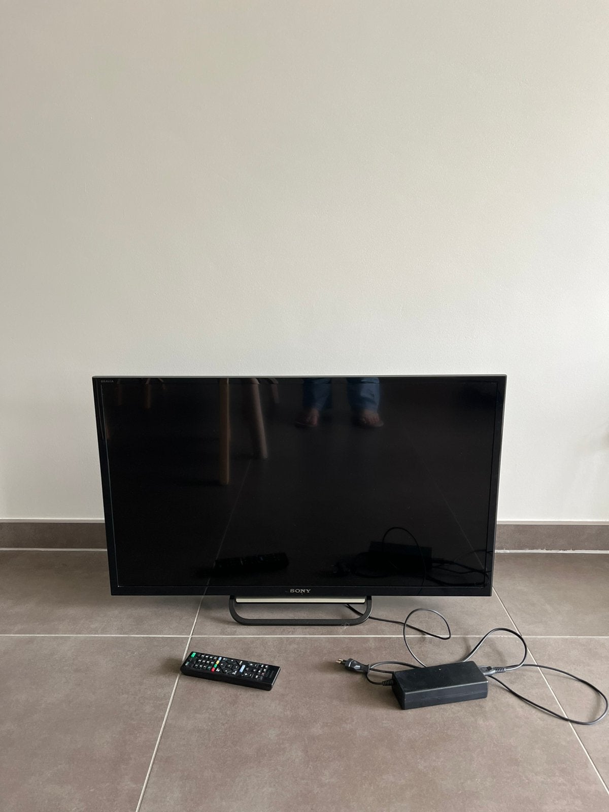 Tv Sony 73,6x45,1x8cm, Ophalen, 60 tot 80 cm, HD Ready (720p), LCD