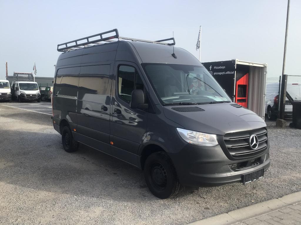 mercedes sprinter l2h2 317cdi 170pk 2023 50km 38950e ex, Autos, Camionnettes & Utilitaires, Euro 6, Entreprise, 3 places, Boîte manuelle
