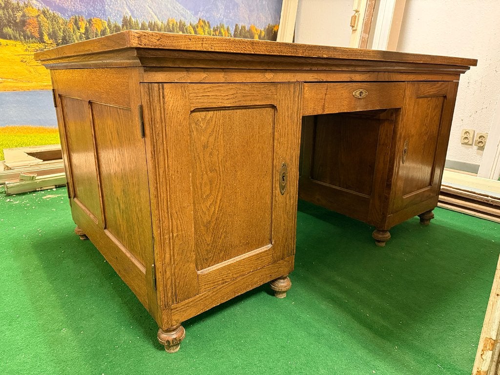 Bureau d'administration en chêne, Enlèvement ou Envoi
