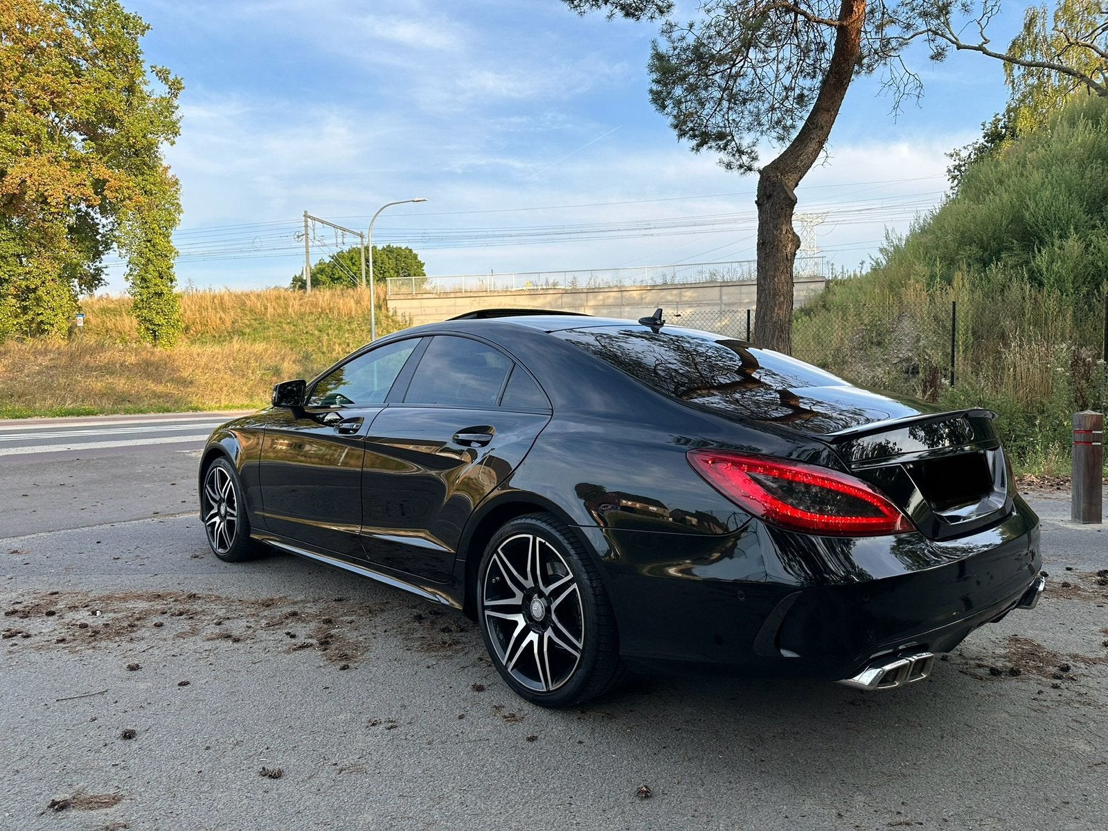 Mercedes-Benz CLS 400 AMG Line – Benzine – 2016 – 174.000 km, Auto's, Zwart, Leder, Vierwielaandrijving, Particulier