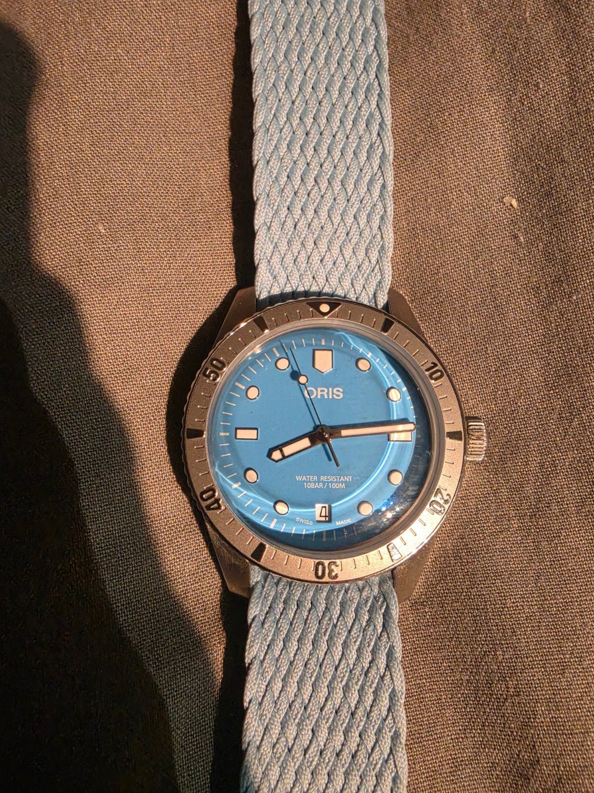 Oris divers sixty five cotton candy, Bijoux, Sacs & Beauté, Enlèvement ou Envoi