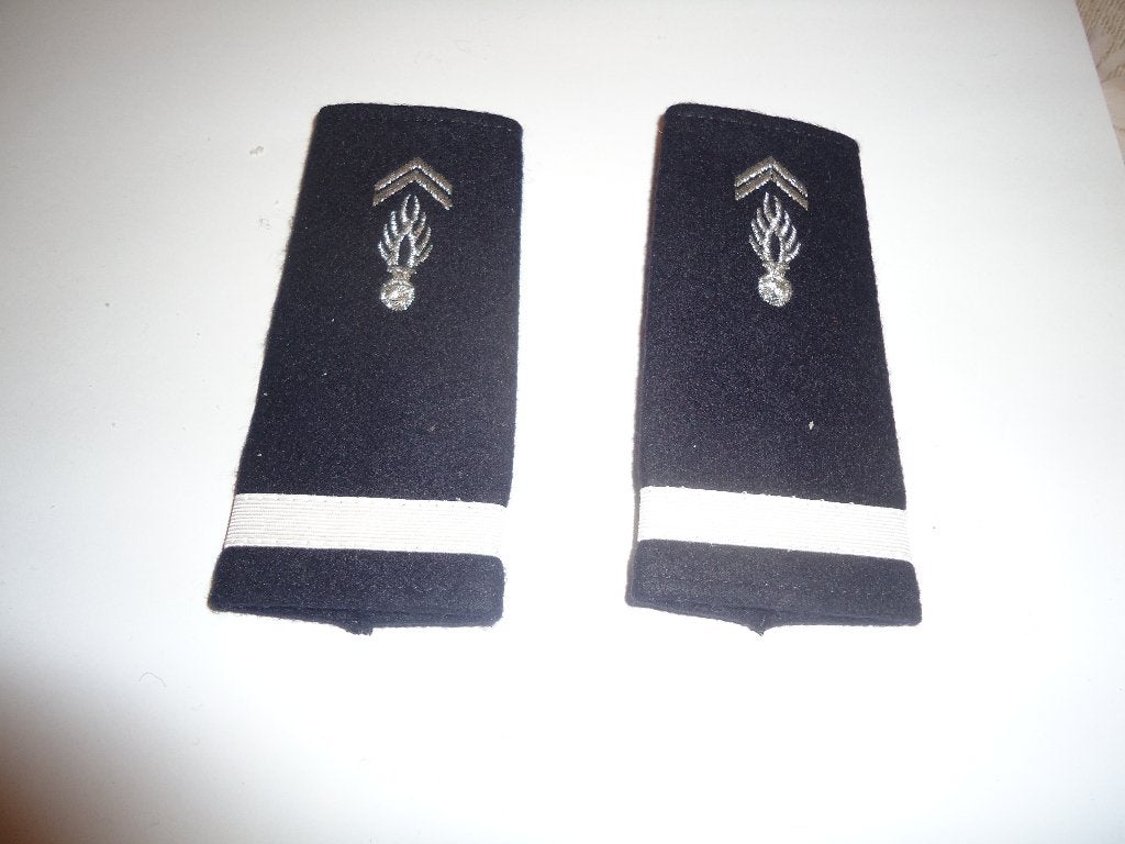 fourreau de grade sltt gd dep, Collections, Enlèvement ou Envoi, Gendarmerie, Emblème ou Badge