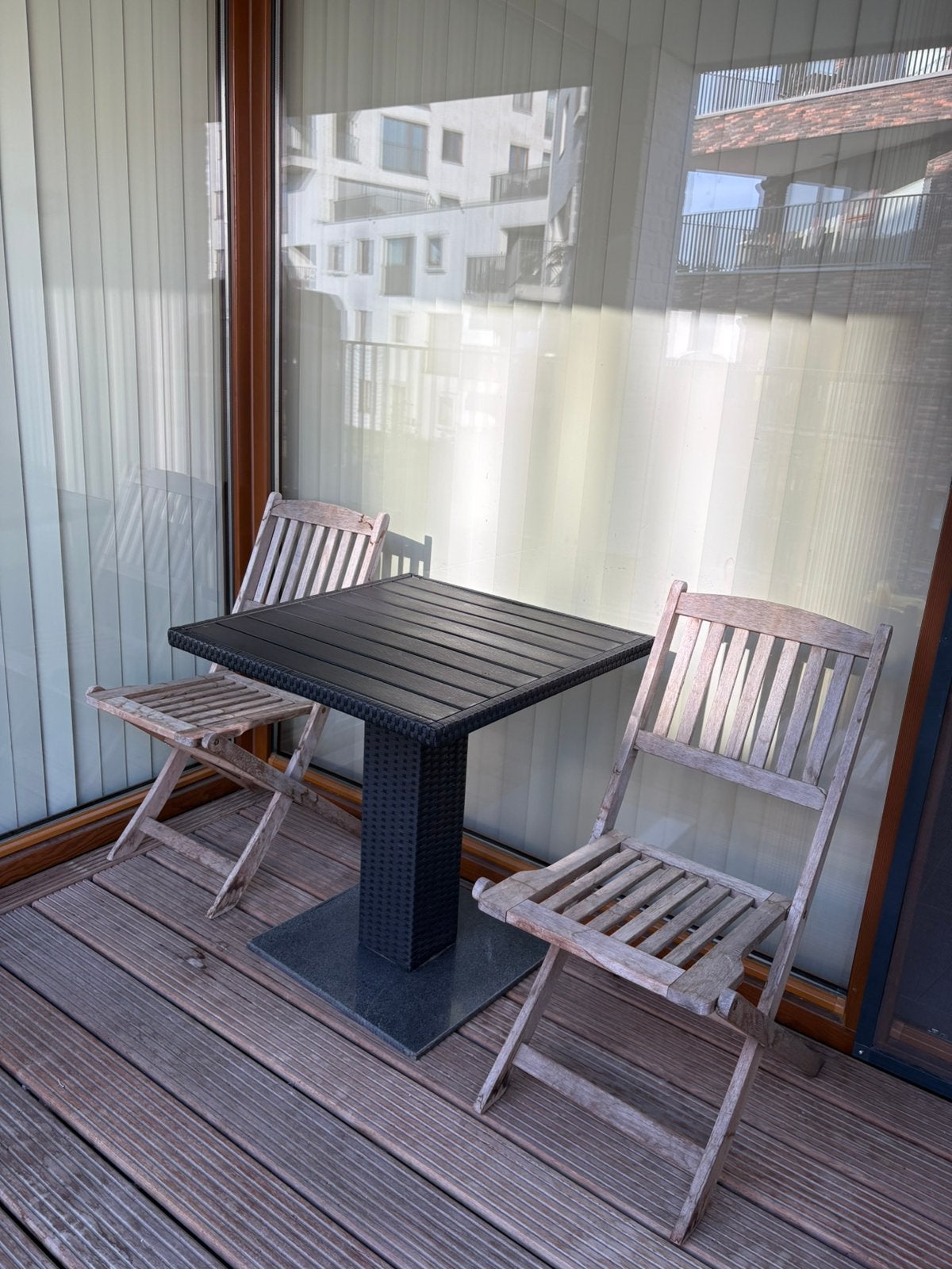 Tafel met twee tuinstoelen, Gebruikt, Bijzettafel, Tuinset, Hout
