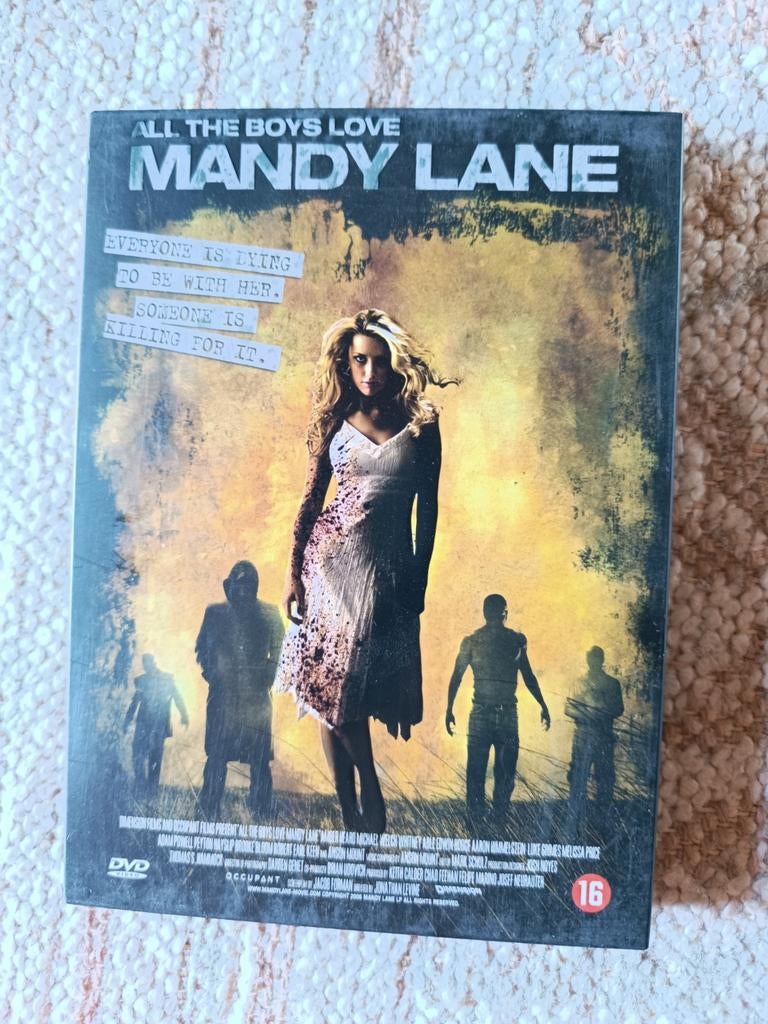 All the boys love Mandy Lane, Enlèvement ou Envoi