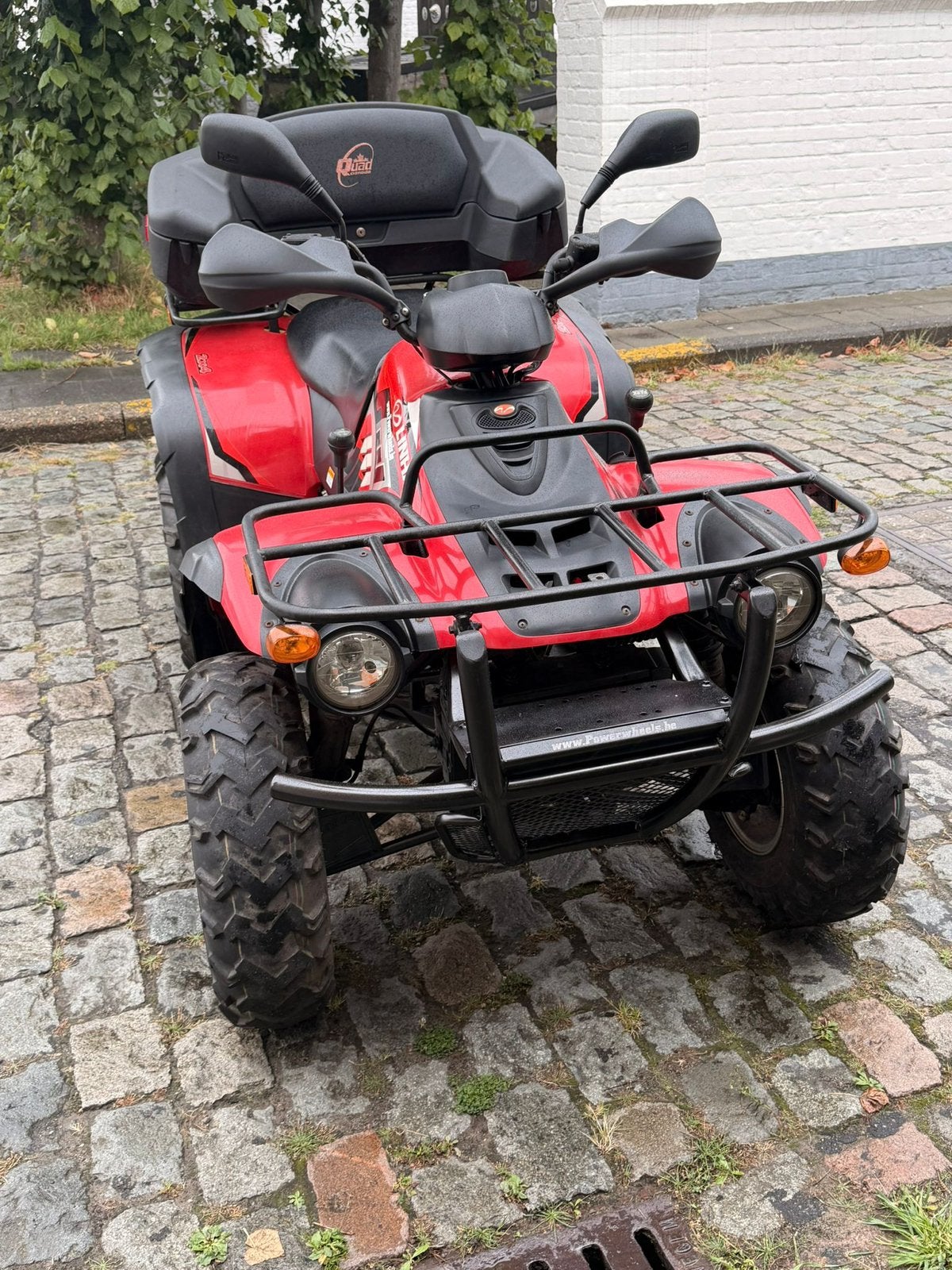 500cc Quad, Motos