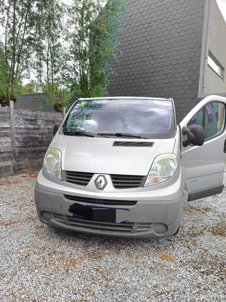 Renault Traffic diesel – praktische slaap-/camperinrichting, Parkeersensor, Overige kleuren, 5 deurs, Particulier