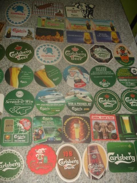 42 verschillende bierviltjes van Carlsberg voor € 3,00, Ophalen of Verzenden, Zo goed als nieuw, Viltje(s), Overige merken