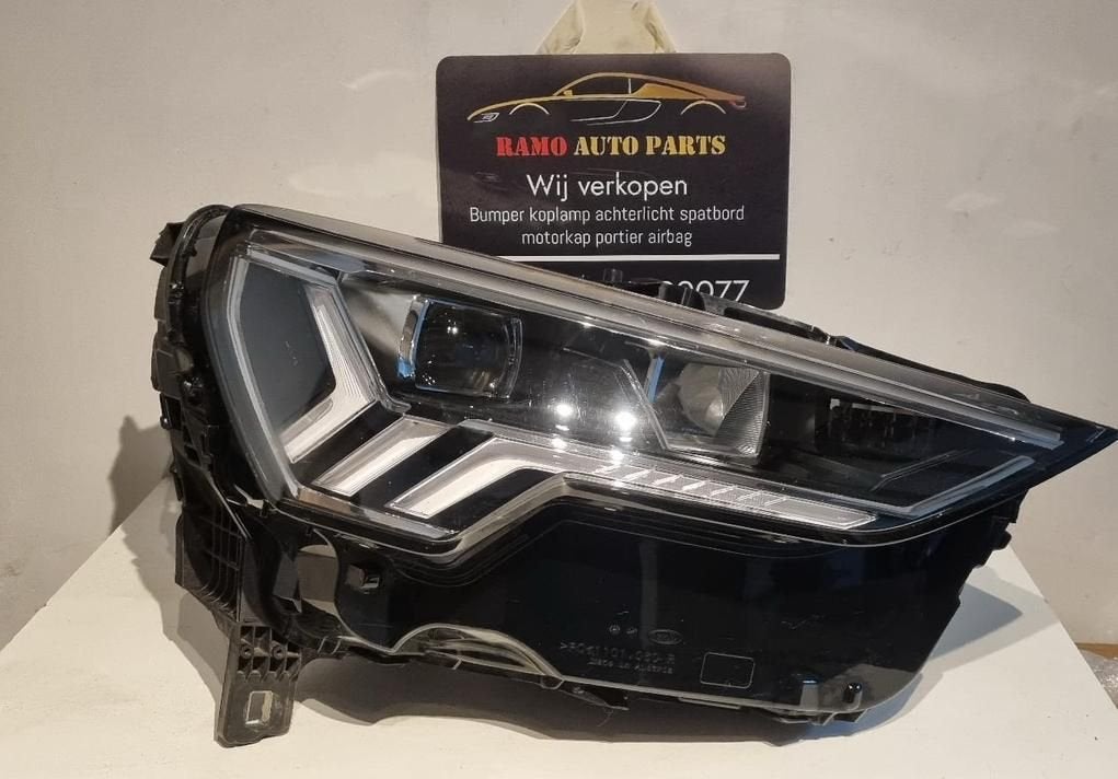 Audi Q3 83A vol led koplamp rechts 83A941034 origineel, -, Utilisé, -, -