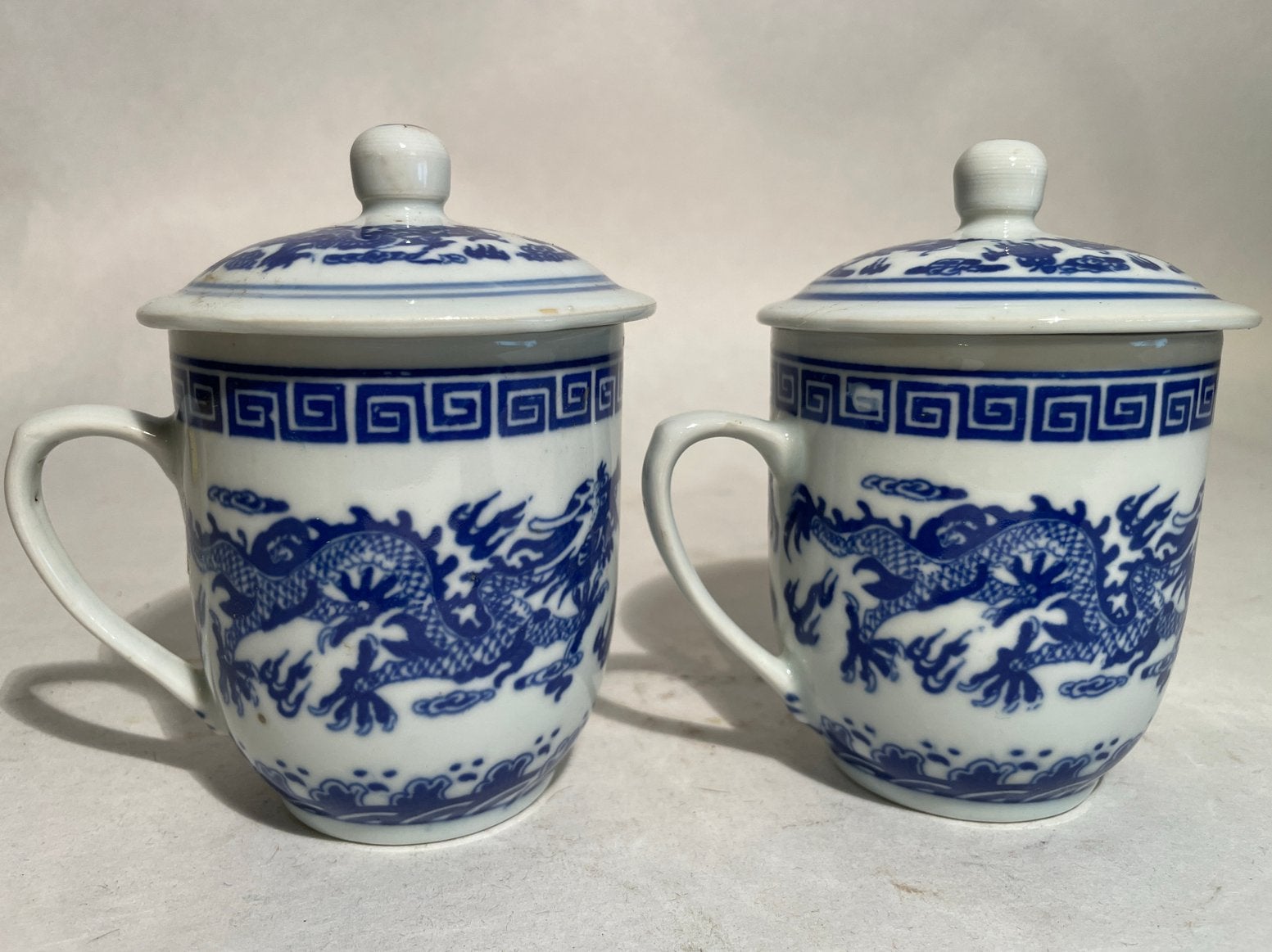 Tasses à thé en porcelaine chinoise vintage avec couvercles, Antiquités & Art, Enlèvement