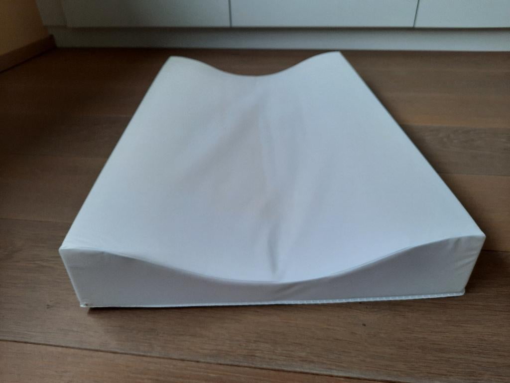 Verzorgingskussen, Overige merken, Aankleedkussen, Ophalen of Verzenden, Zo goed als nieuw