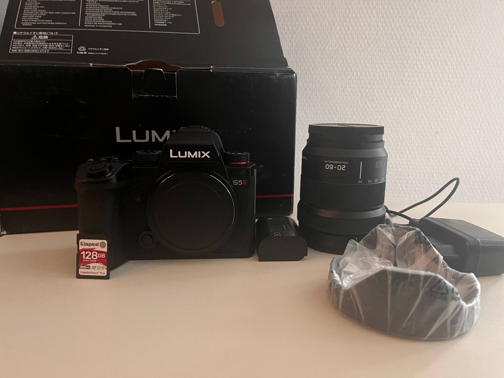Panasonic Lumix S5 II met 20-60mm lens, Audio, Tv en Foto, Ophalen, Zo goed als nieuw