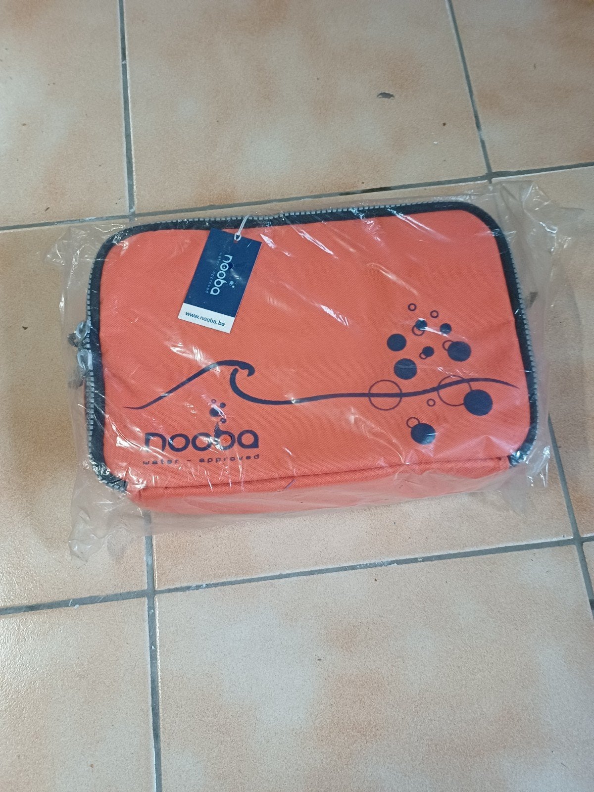Waterdichte tas voor kleine apparatuur, Ophalen of Verzenden