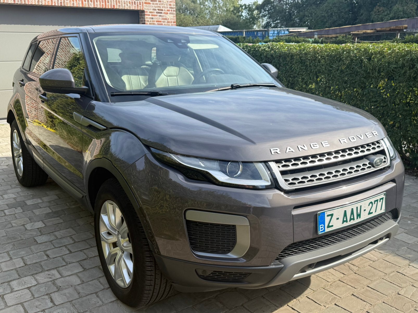 Land Rover Range Rover Evoque 2.0 TD4 4WD SE, Autos, Cuir, Argent ou Gris, Achat, Entreprise