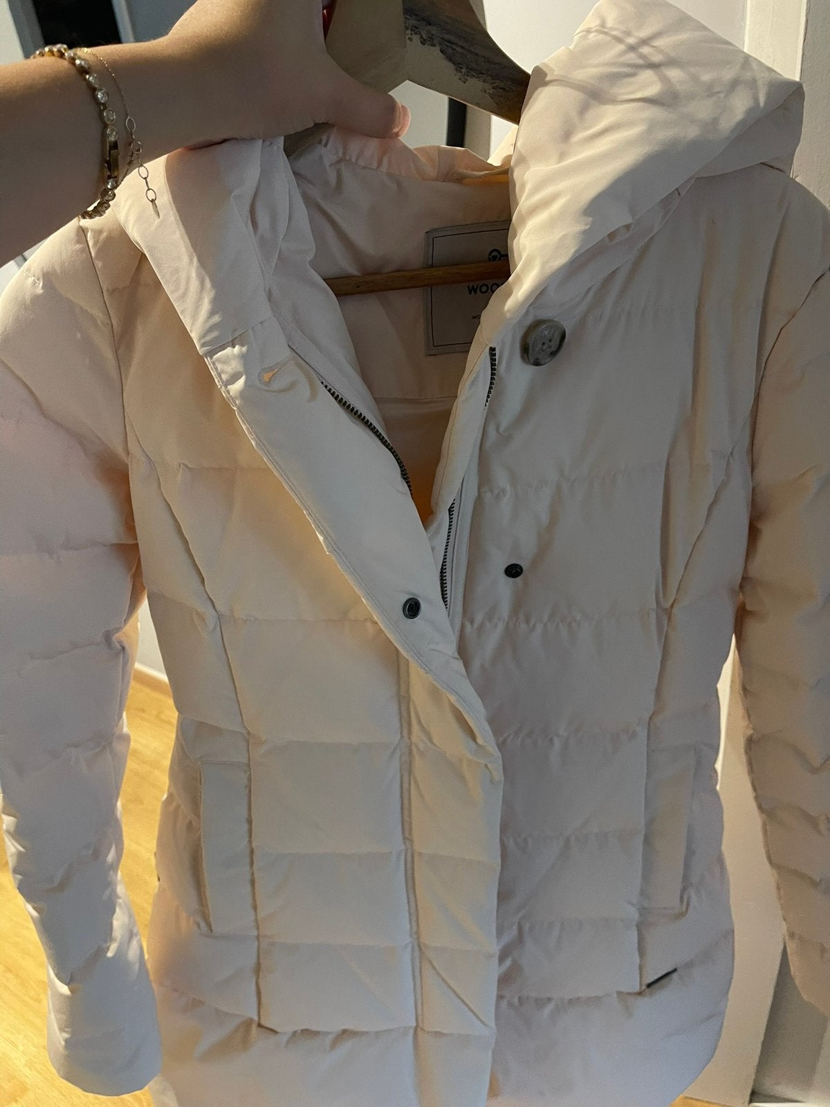Woolrich jas gebroken wit, Beige, Ophalen of Verzenden, Zo goed als nieuw, Maat 36 (S)