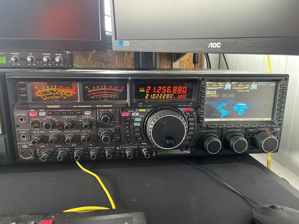Yaesu FTDX9000D Zeer mooi HF + 6 meter 200 Watt met speaker, Telecommunicatie, Ophalen of Verzenden, Gebruikt, Zender en Ontvanger
