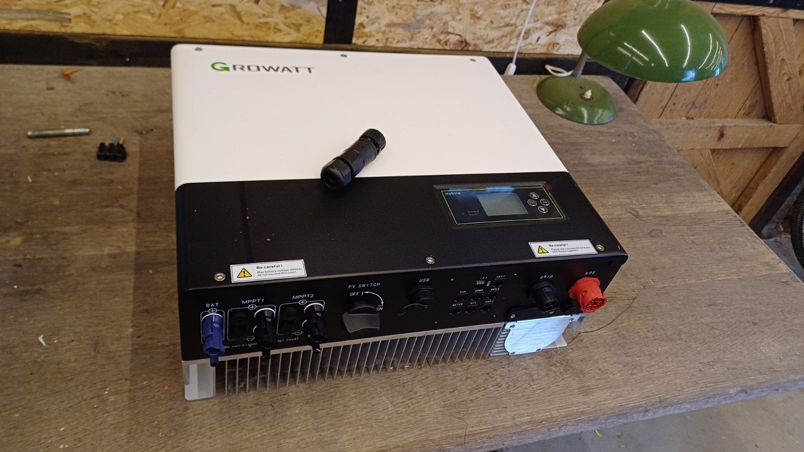 Growatt hybride inverter 7kw, Doe-het-zelf en Bouw, Ophalen, Zo goed als nieuw, Overige typen, 200 wattpiek of meer