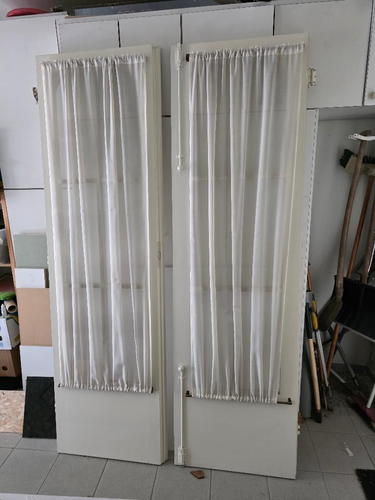 Oude deuren panelen paneeldeuren kastdeuren, Ophalen